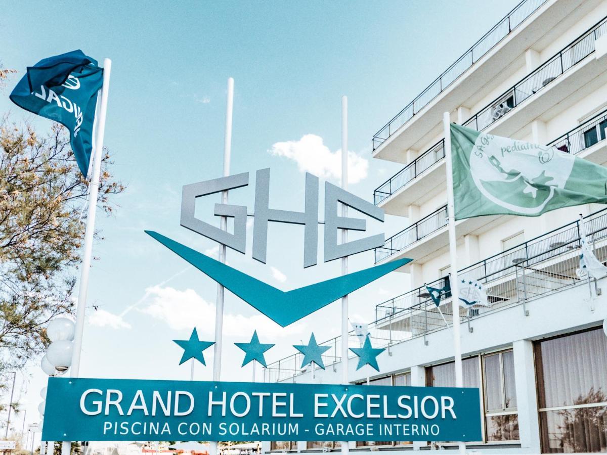 Grand Hotel Excelsior Сенігаллія Екстер'єр фото